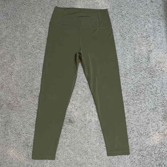 Girlfriend Collective FLOAT Ultralight 7/8 Legging Fern Olive Green Large - Picture 4 of 11